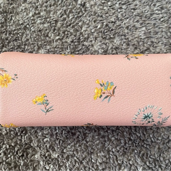 COACH LARGE BOXY COSMETIC BAG in DANDELION PRINT - Picture 3 of 6